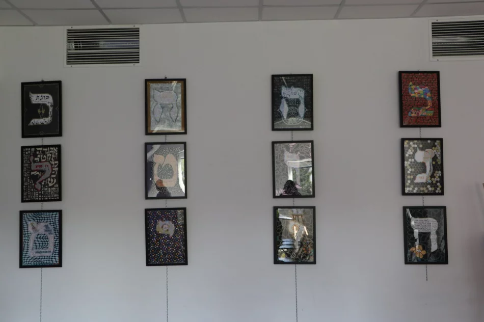 Spotkanie w bibliotece wokół alfabetu hebrajskiego - zdjęcie 17