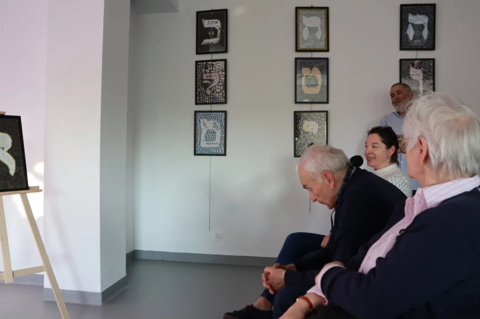 Spotkanie w bibliotece wokół alfabetu hebrajskiego - zdjęcie 18