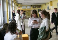Dziś na maturze obowiązkowy egzamin z j. obcego; angielski wybrało 97,8 proc. maturzystów - zdjęcie główne