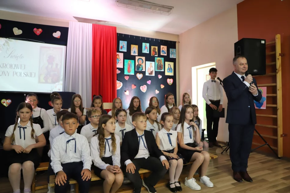 Święto Patronki Szkoły Podstawowej w Kłodnem - zdjęcie 19