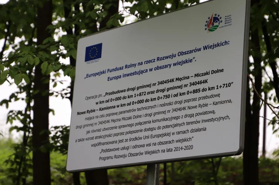 Odbiór przebudowanych dróg gminnych w Męcinie i Nowym Rybiu - zdjęcie 10