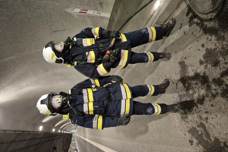 Ćwiczenia służb ratowniczych w tunelu (ZDJĘCIA) - zdjęcie 11