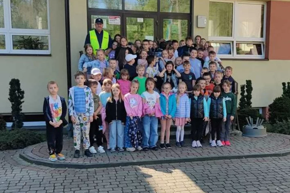 Policjanci odwiedzili szkołę podstawową - zdjęcie 5