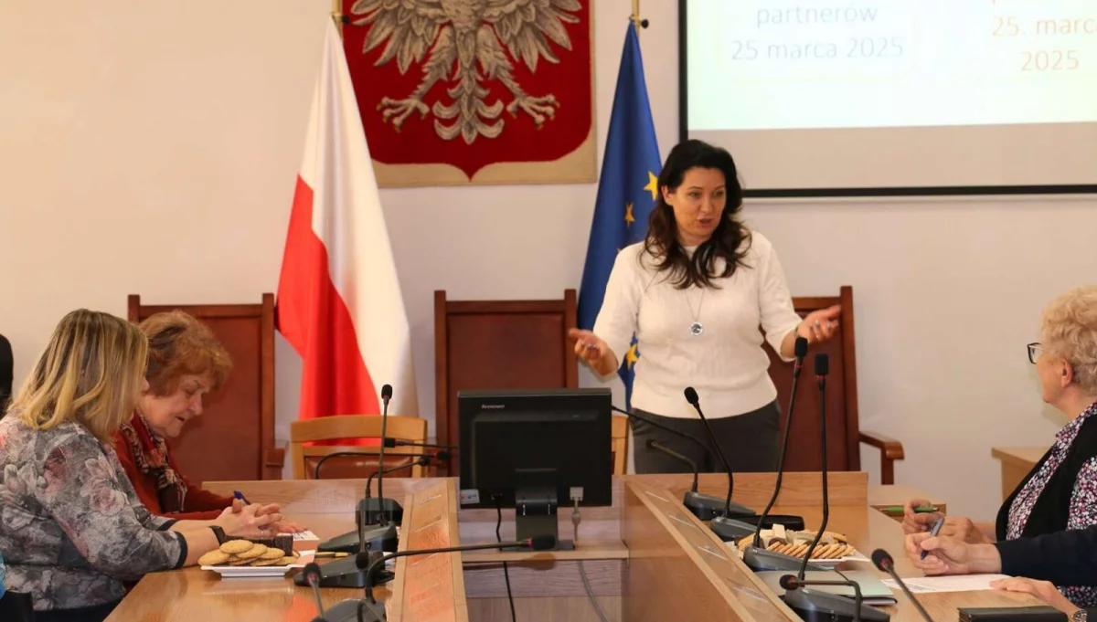 Spotkanie z przedstawicielami środowisk senioralnych/fot.: UM Limanowa