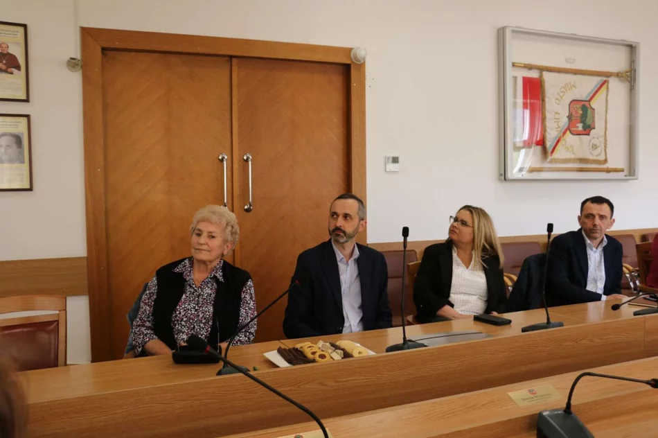 Miasto realizuje projekt „Samorząd Przyjazny Seniorom” - zdjęcie 12