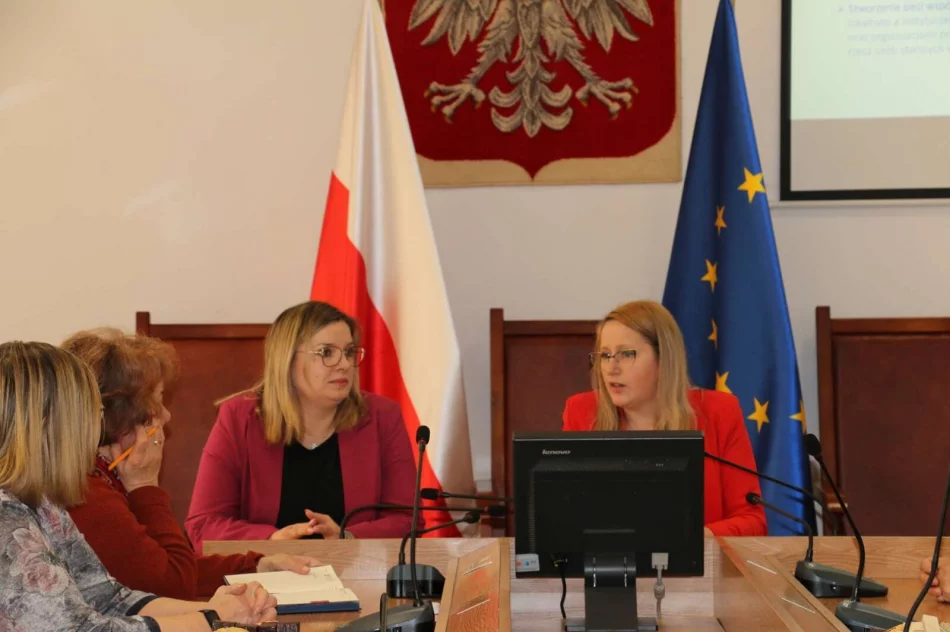 Miasto realizuje projekt „Samorząd Przyjazny Seniorom” - zdjęcie 13