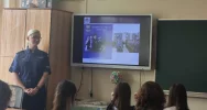 Policjanci spotkali się z uczniami  - zdjęcie 2