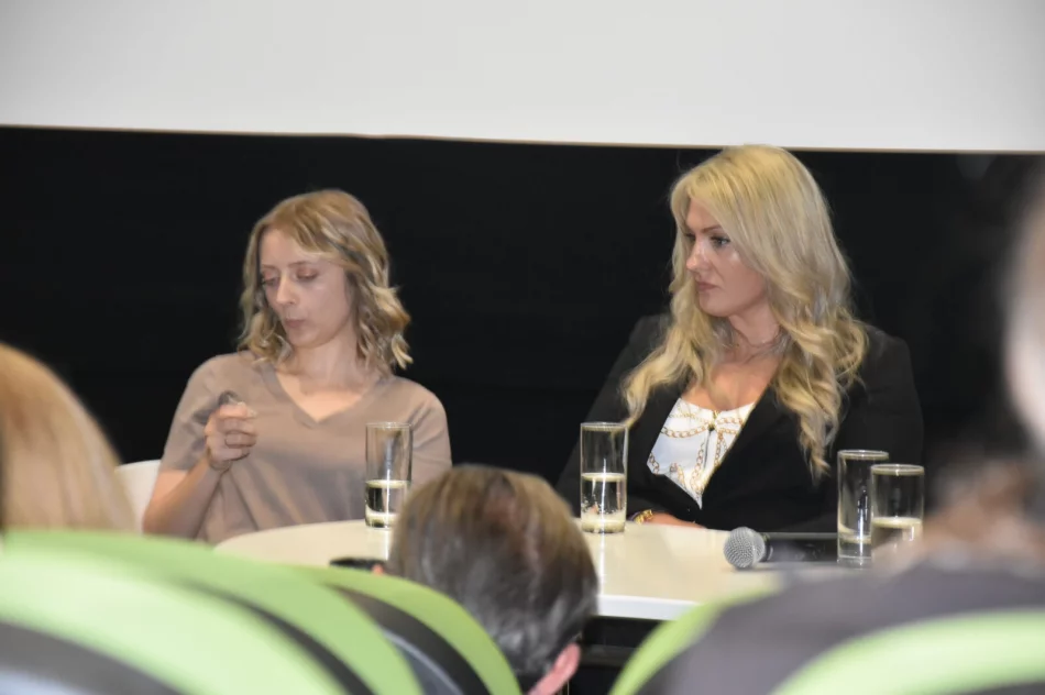 Młodzi twórcy zaprezentowali swoje książki  - zdjęcie 2