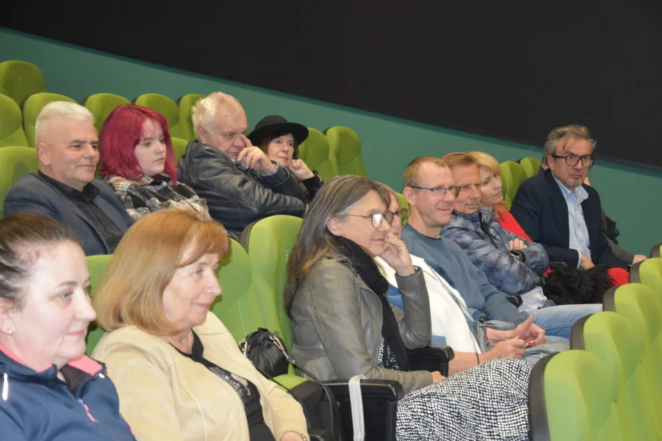 Młodzi twórcy zaprezentowali swoje książki  - zdjęcie 7
