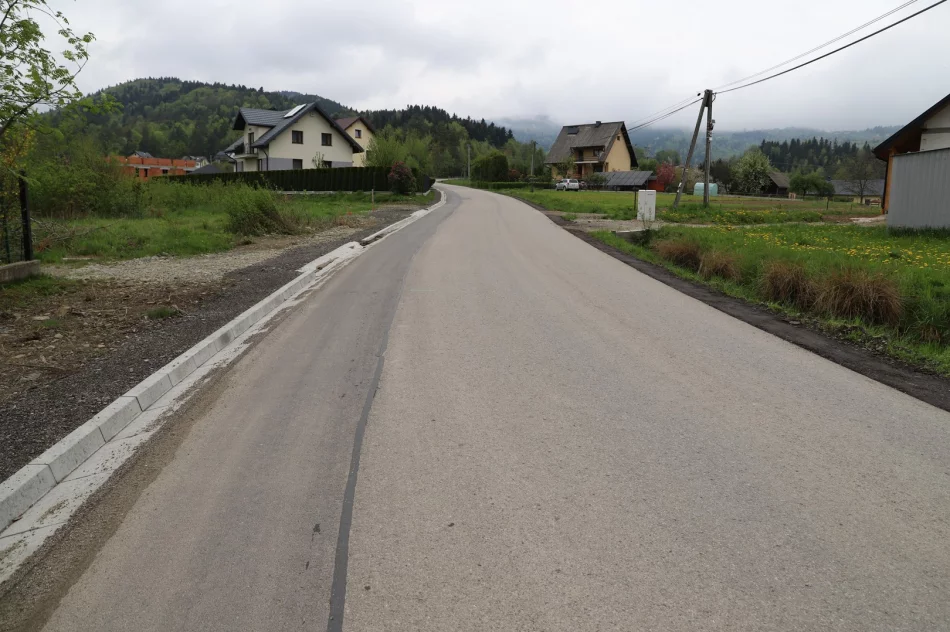 Odebrano przebudowane drogi  - zdjęcie 20