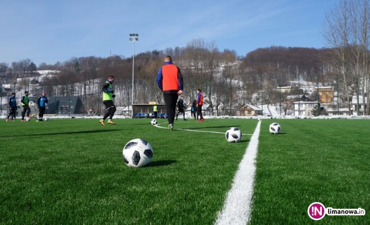 Sandecja - Puszcza. Sparing na stadionie Limanovii