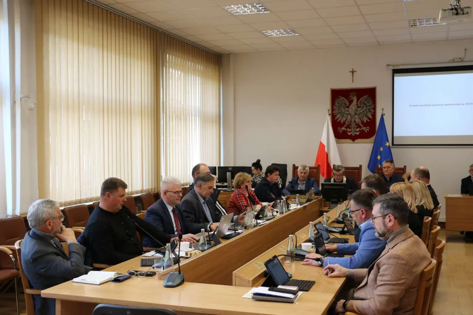 Odbyła się XV Sesja Rady Miasta Limanowa - zdjęcie 6