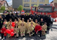 Na limanowskim rynku odbyła się akcja strażacka zorganizowana przez OSP Limanowa - zdjęcie główne