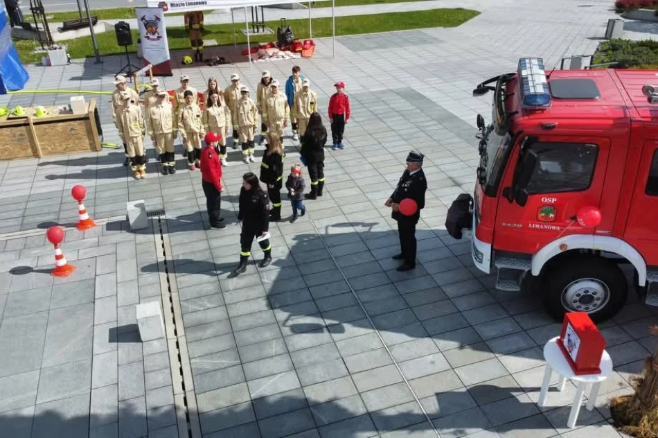 Na limanowskim rynku odbyła się akcja strażacka  - zdjęcie 9