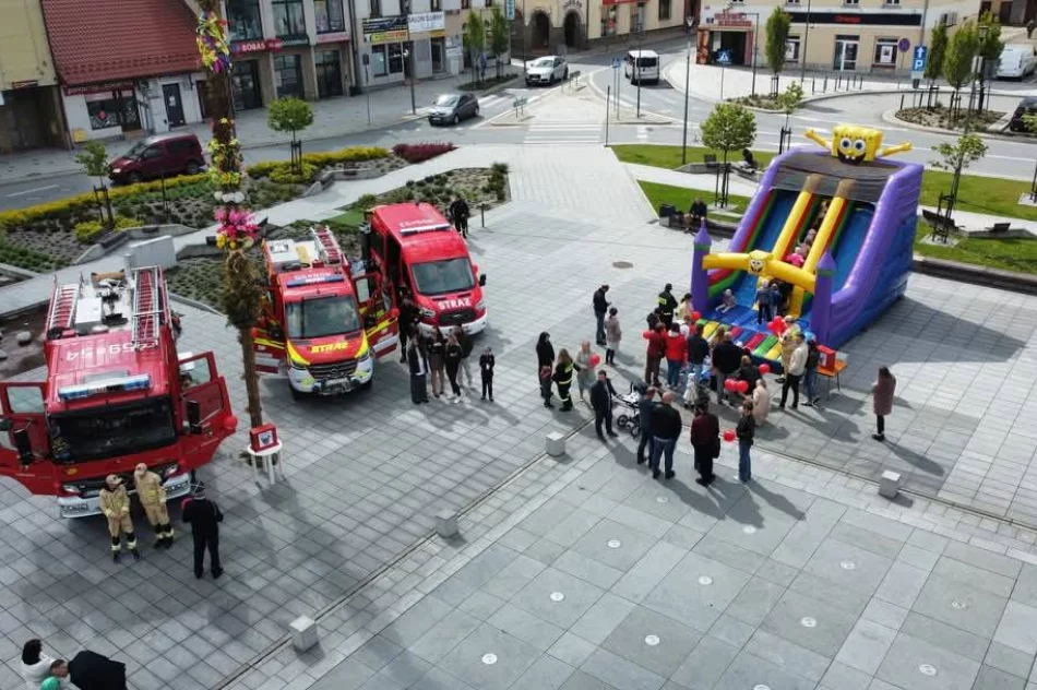 Na limanowskim rynku odbyła się akcja strażacka  - zdjęcie 12