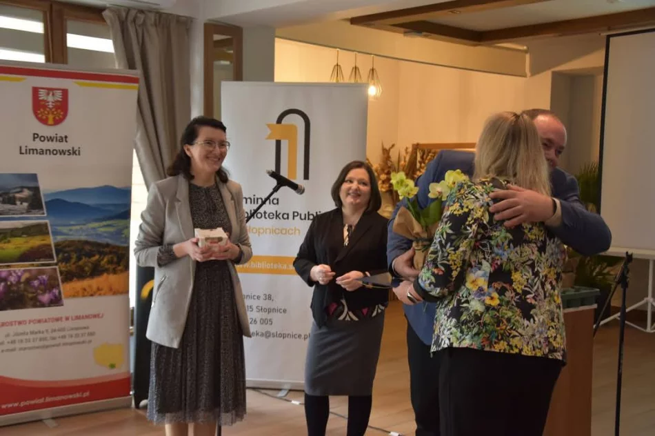 14 maja odbyła się Powiatowa Konferencja Bibliotekarzy - zdjęcie 17