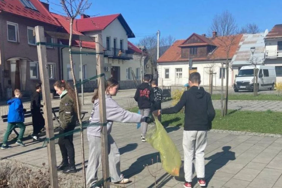 Mieszkańcy włączyli się w akcję sprzątania - zdjęcie 2