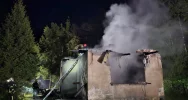 Pożar w Jurkowie. Ogień strawił cały budynek - zdjęcie 3