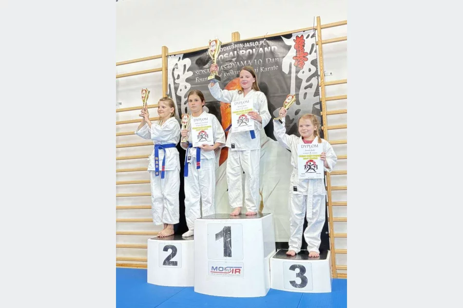 9 medali w Jaśle dla najmłodszych wojowników ARS Limanowa – JONIEC Team - zdjęcie 10