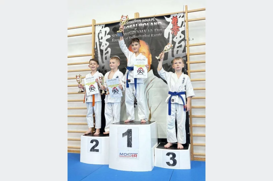 9 medali w Jaśle dla najmłodszych wojowników ARS Limanowa – JONIEC Team - zdjęcie 13