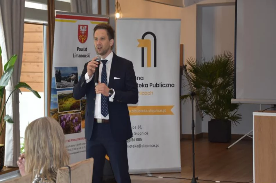 Odbyła się powiatowa konferencja bibliotekarzy - zdjęcie 12