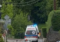 Trwa reanimacja kobiety - zdjęcie główne