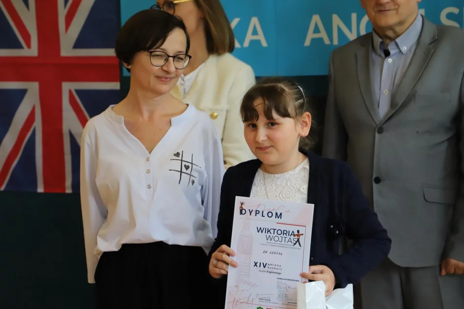 XIV GMINNY KONKURS JĘZYKA ANGIELSKIEGO - zdjęcie 12