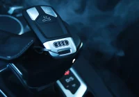 Audi E tron S sportback – nowoczesny SUV elektryczny z dynamicznym charakterem - zdjęcie główne