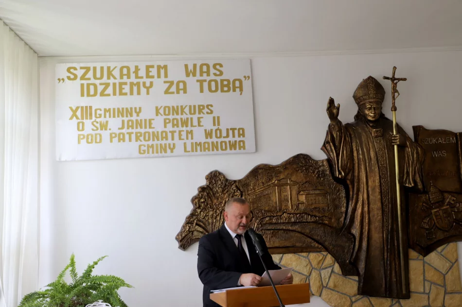 XIII Gminny Konkurs o Janie Pawle II „Szukałem Was – idziemy za Tobą" - zdjęcie 11