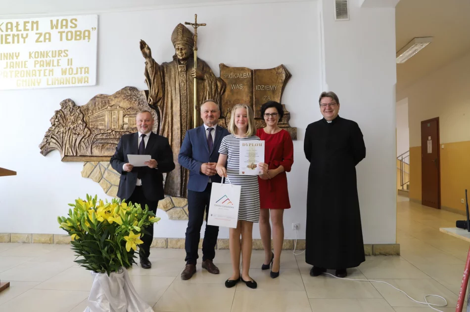 XIII Gminny Konkurs o Janie Pawle II „Szukałem Was – idziemy za Tobą" - zdjęcie 16