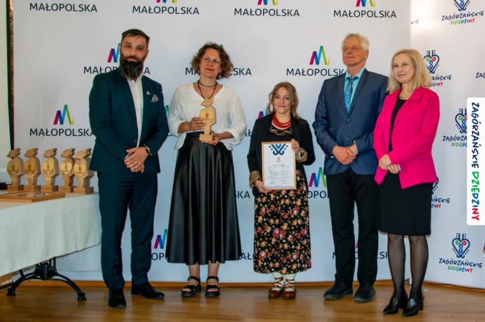 Uhonorowano lokalnych twórców i promotorów regionu (ZDJĘCIA) - zdjęcie 18