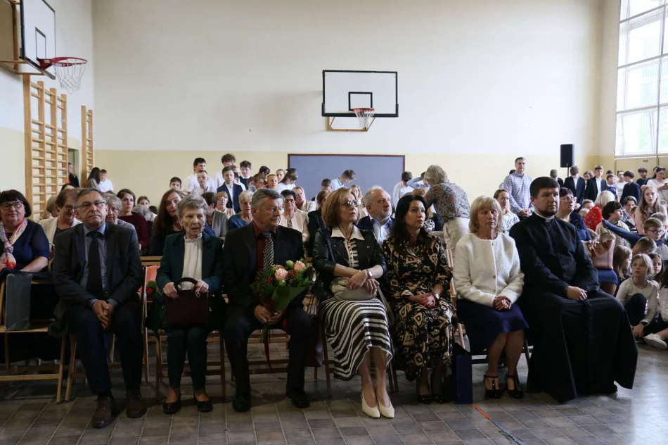 Święto Patronki w Zespole Szkolno-Przedszkolnym nr 1 w Limanowej - zdjęcie 6