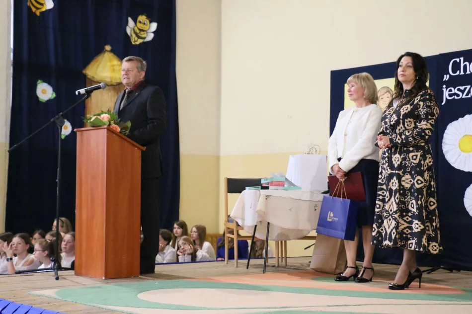 Święto Patronki w Zespole Szkolno-Przedszkolnym nr 1 w Limanowej - zdjęcie 11
