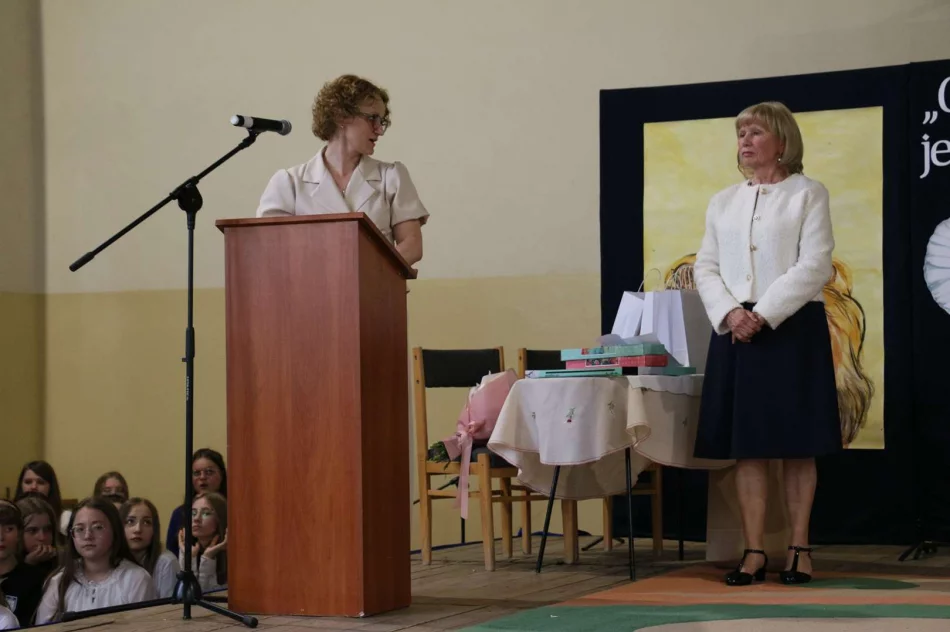 Święto Patronki w Zespole Szkolno-Przedszkolnym nr 1 w Limanowej - zdjęcie 14