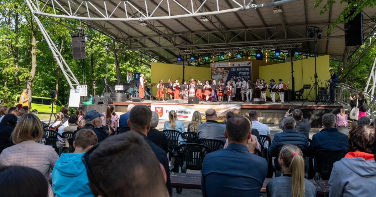 Orkiestry zaprezentowały się w parku. Wyniki powiatowego przeglądu (ZDJĘCIA)