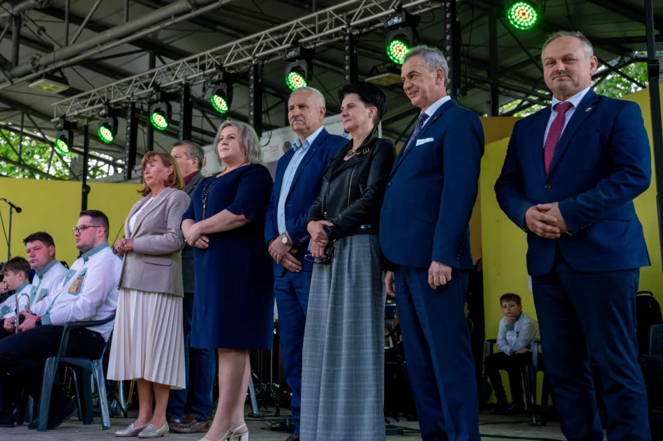 Orkiestry zaprezentowały się w parku. Wyniki powiatowego przeglądu (ZDJĘCIA) - zdjęcie 7