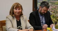 Podpisano umowę na remont drogi przy ul. Zarębki w Limanowej.  - zdjęcie 4