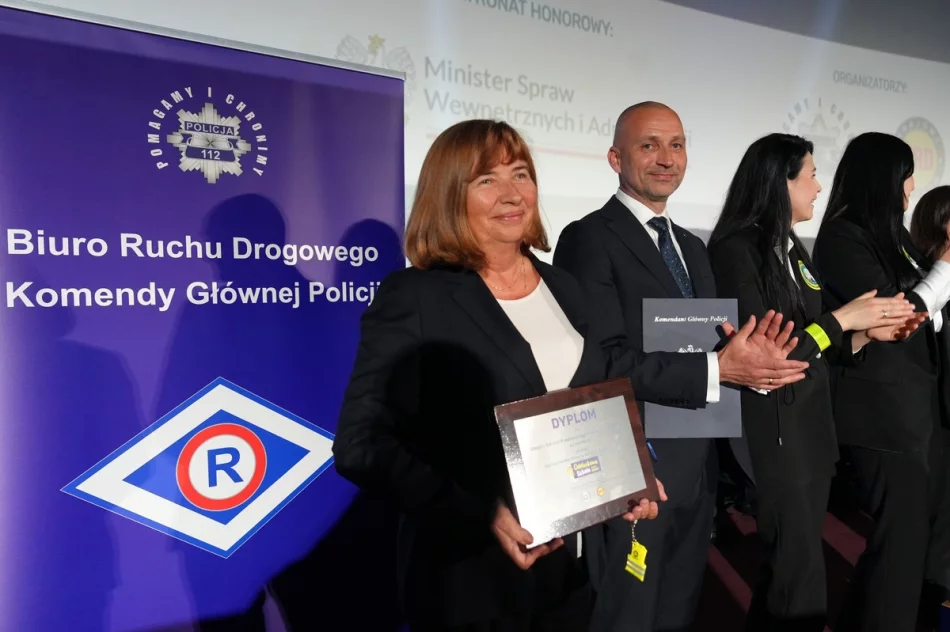 Limanowska szkoła odebrała nagrody za zwycięstwo w „odblaskowym" konkursie - zdjęcie 16