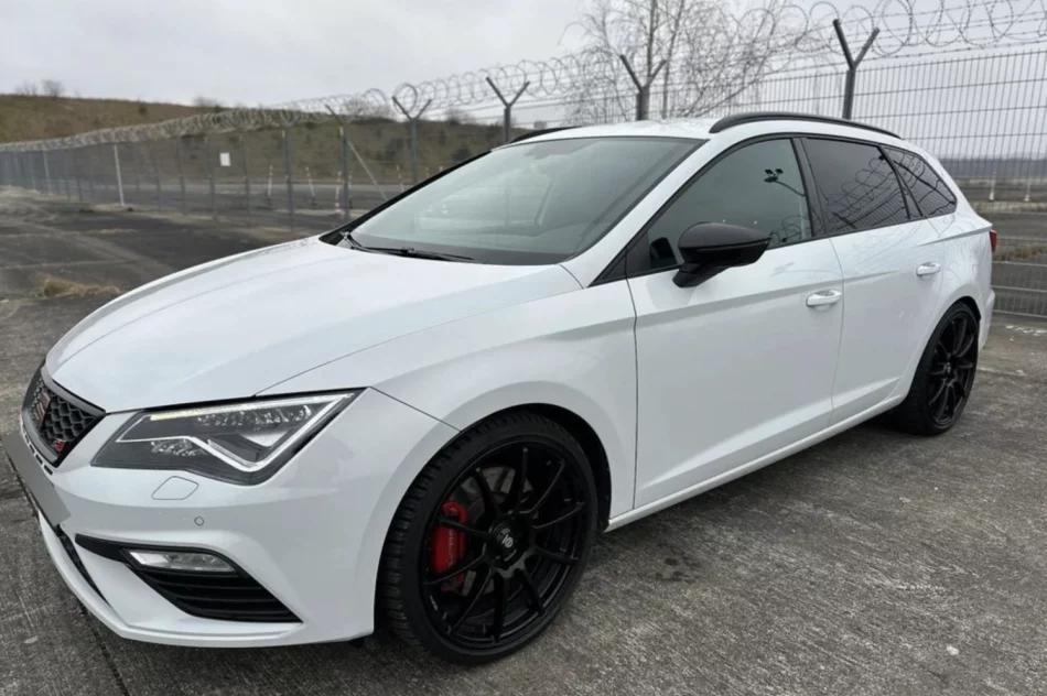 Seat Leon Cupra ST | 356 KM / 505 Nm | VAT | Bogato wyposażony - zdjęcie 1
