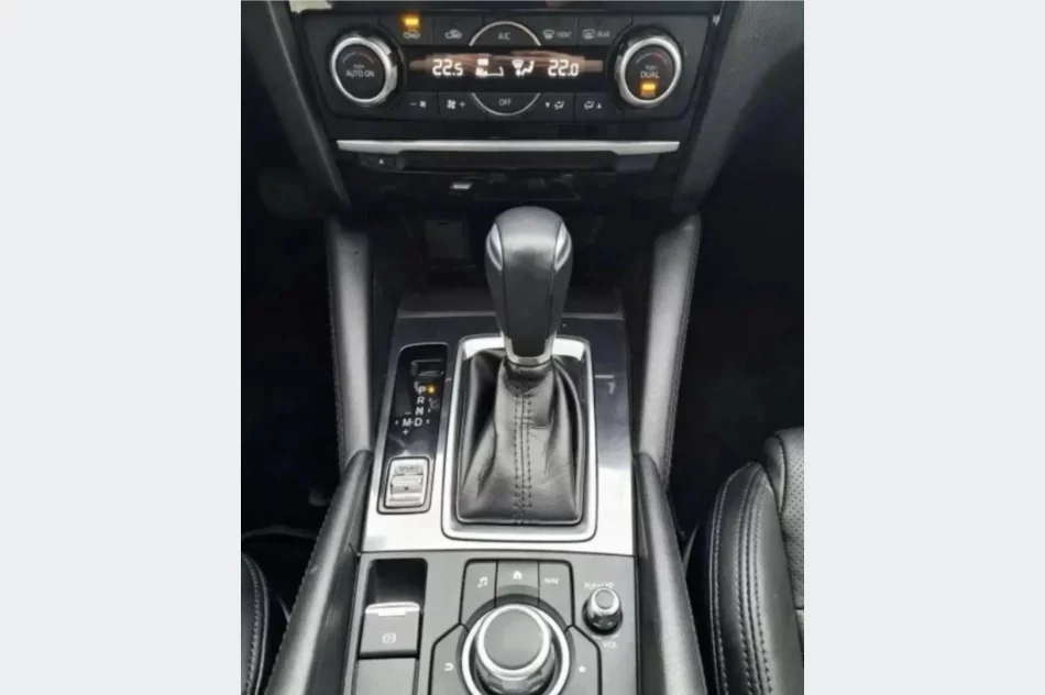 Mazda 6 Sedan 2.5 192 KM Automat | Full Opcja | 2017 | Czerwona - zdjęcie 2