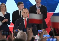 Wyniki sondażu late poll wskazują na zwycięstwo Karola Nawrockiego - zdjęcie główne