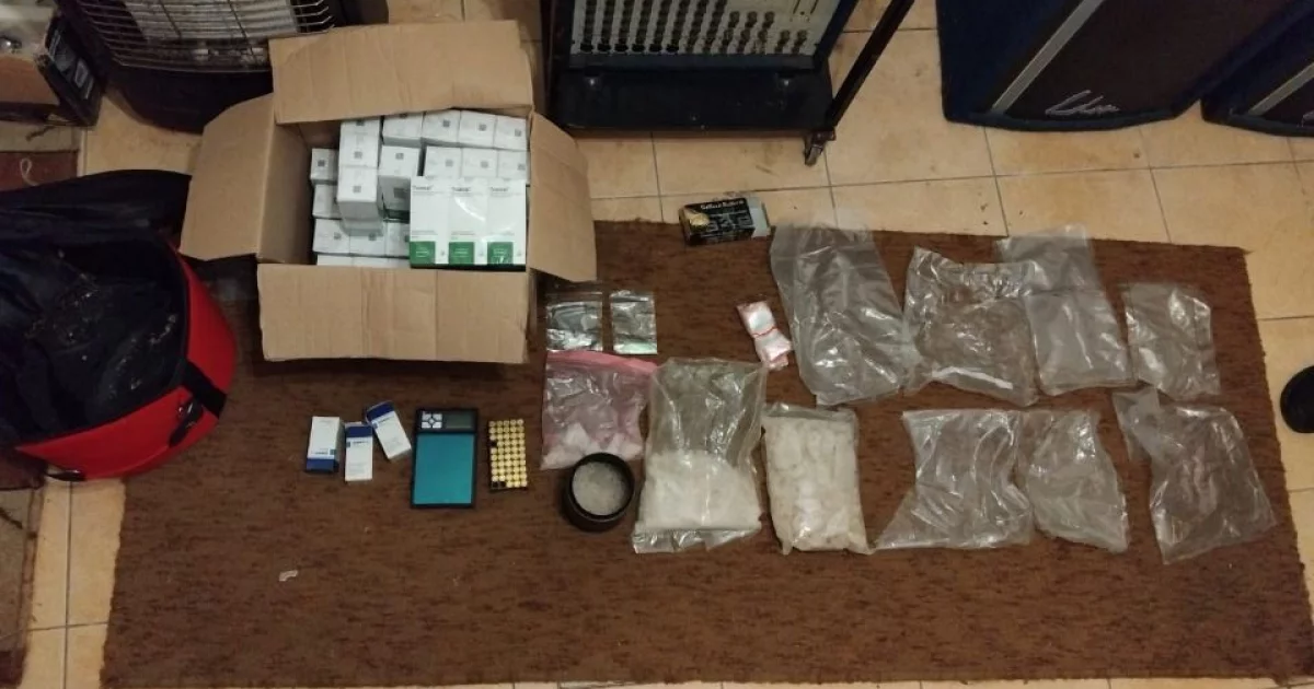 Polityk Konfederacji aresztowany. Miał przy sobie amunicję i 2 kg mefedronu