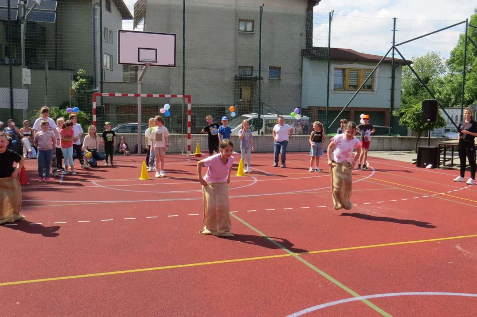 Odbył się Piknik Rodzinny „Jedynki” - zdjęcie 10