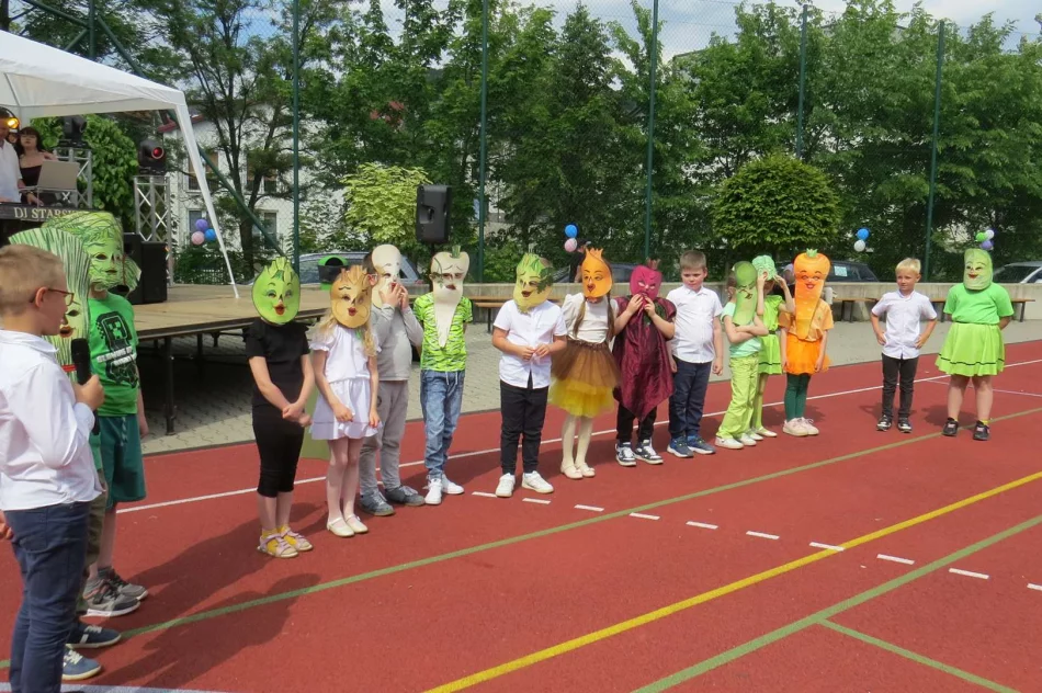 Odbył się Piknik Rodzinny „Jedynki” - zdjęcie 14