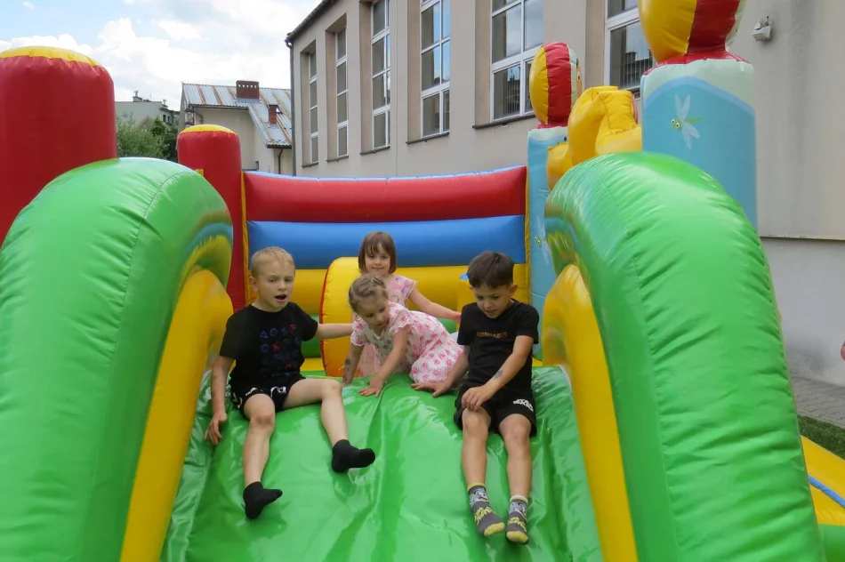 Odbył się Piknik Rodzinny „Jedynki” - zdjęcie 17