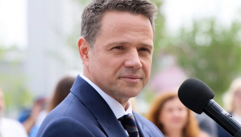 Posłowie KO: liżemy rany po przegranej Trzaskowskiego, trzeba wyciągnąć wnioski i konsekwencje - zdjęcie 1