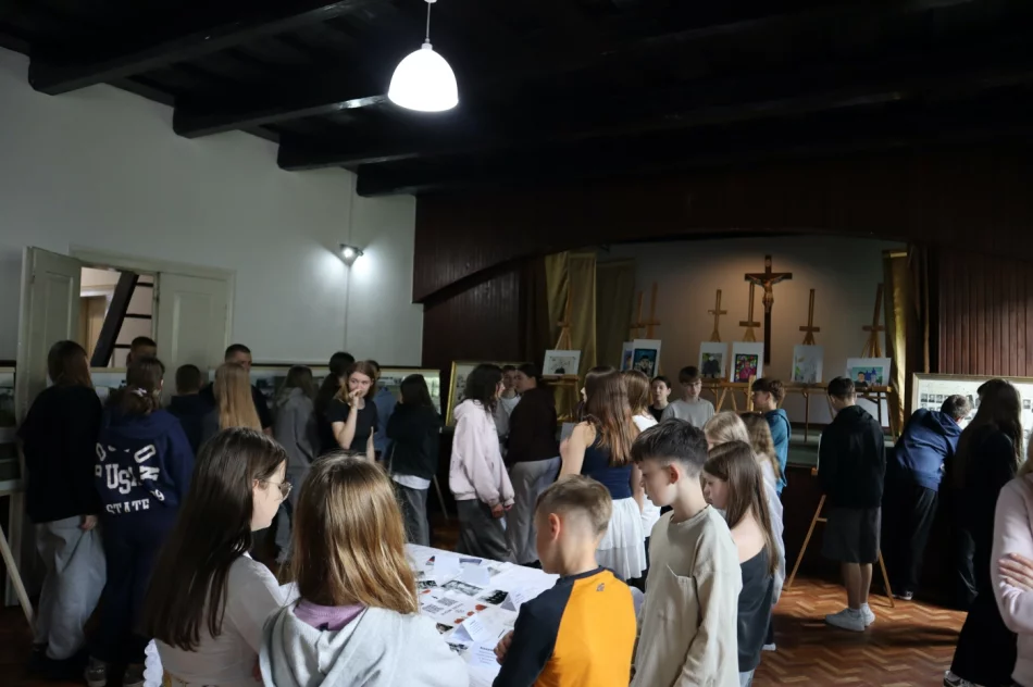 Rajd upamiętnił niezłomnych nauczycieli i uczniów - zdjęcie 8