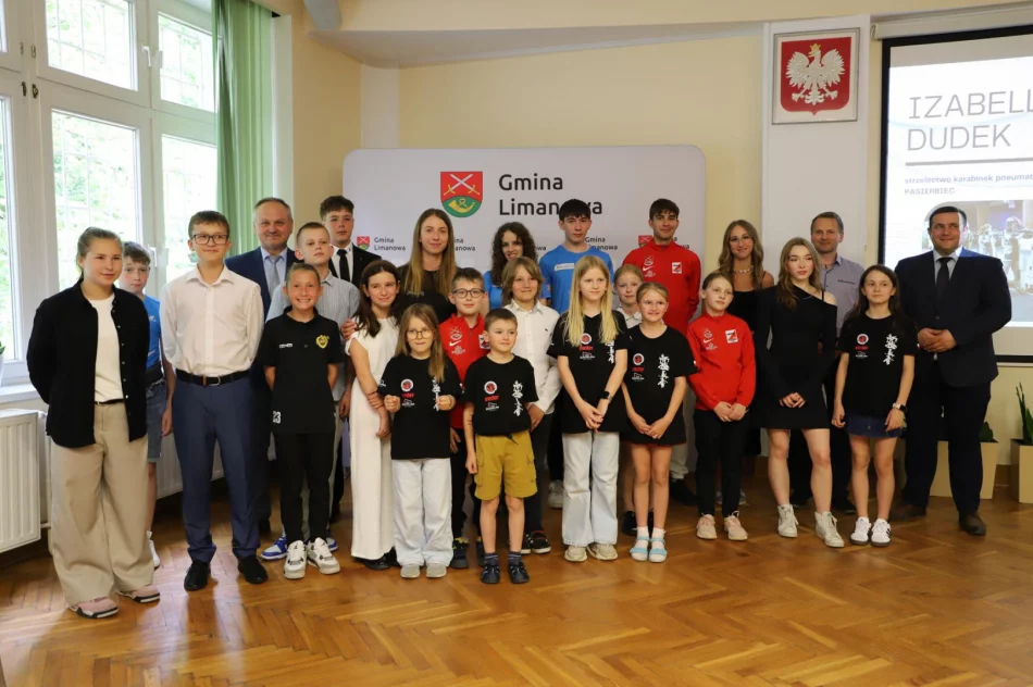 Wręczenie Nagród Wójta Gminy Limanowa za wysokie osiągnięcia sportowe w 2024r. - zdjęcie 2