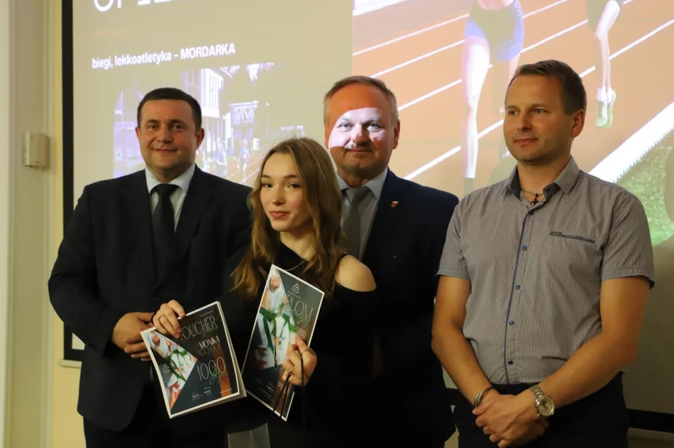 Wręczenie Nagród Wójta Gminy Limanowa za wysokie osiągnięcia sportowe w 2024r. - zdjęcie 6