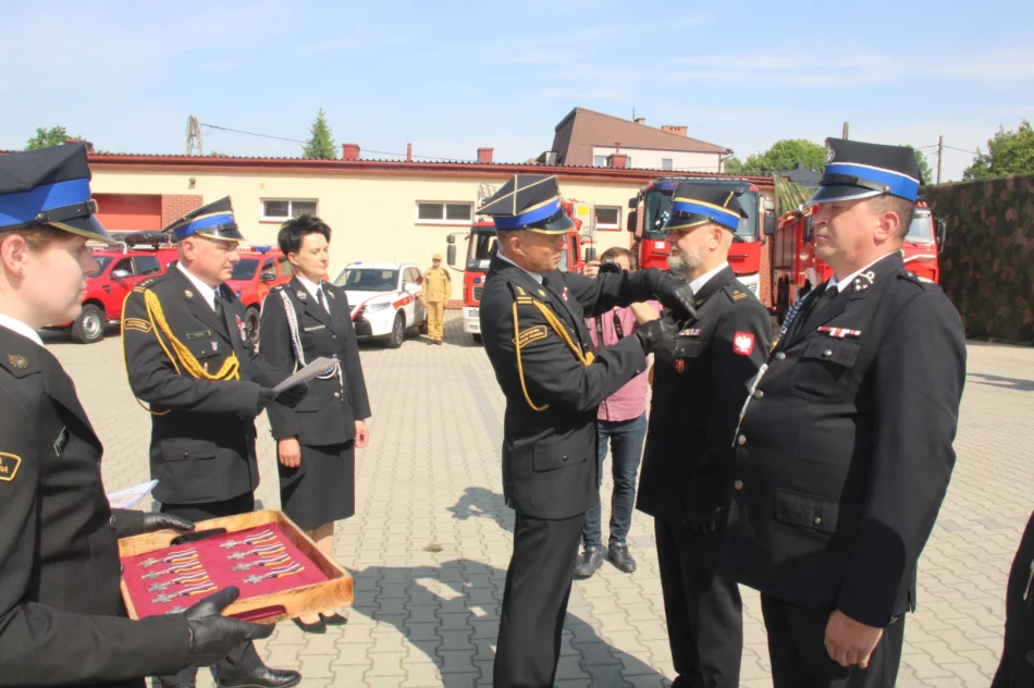 Powiatowe Obchody Dnia Strażaka w Limanowej (ZDJĘCIA) - zdjęcie 19